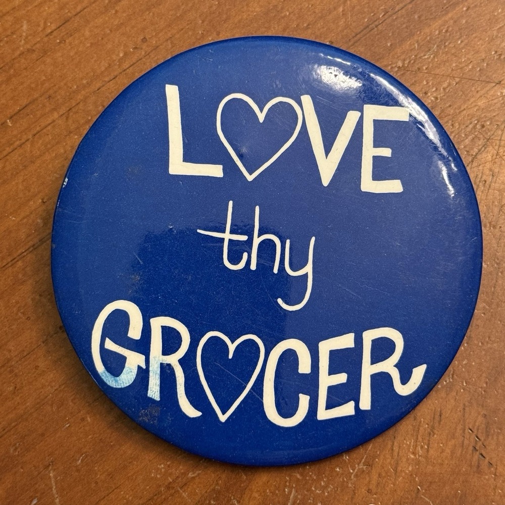 Love Thy Grocer Leggs Hanes L'erin Vintage Pinback Button Pin Round Circle Blue